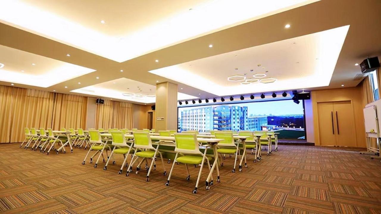 Holiday Inn Shanghai Dishui Lake By Ihg Nanhui Esterno foto