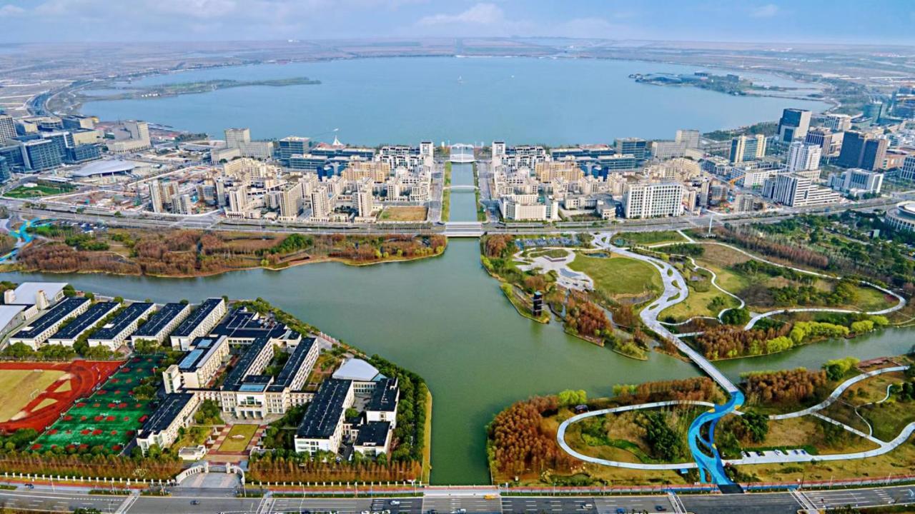 Holiday Inn Shanghai Dishui Lake By Ihg Nanhui Esterno foto