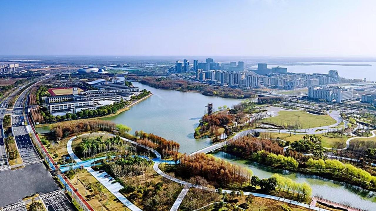 Holiday Inn Shanghai Dishui Lake By Ihg Nanhui Esterno foto